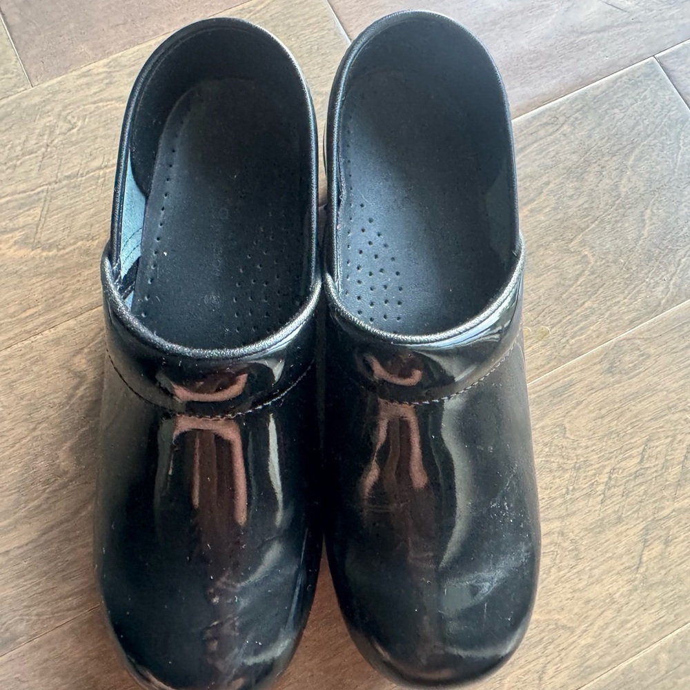 Sanita Black Women Clogs - Picture 2 of 8